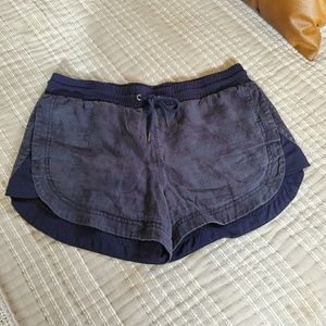Linen short